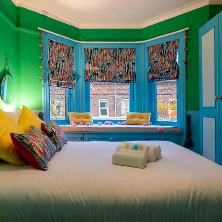 Pass The Keys Colourful, Quirky Artist-Owned 3 Bed Next To Cafes Villa Belfast Buitenkant foto