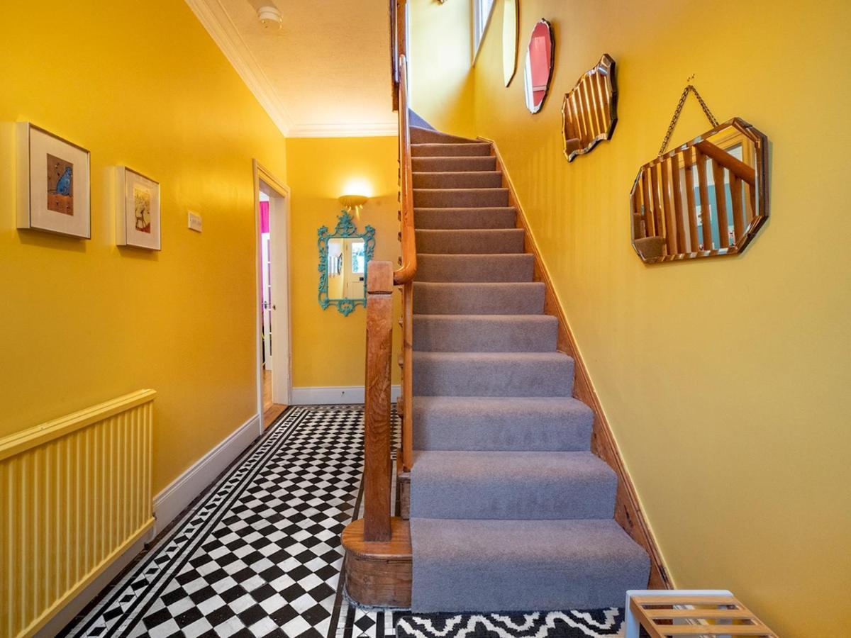 Pass The Keys Colourful, Quirky Artist-Owned 3 Bed Next To Cafes Villa Belfast Buitenkant foto
